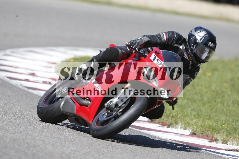 /Archiv-2025/48 25.08.2025 Cornu Master School ADR/gruen-vert/19